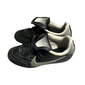 Nike Jr. Soccer Football Cleats Size 13C
